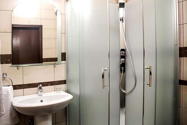 Отели типа «постель и завтрак» Shelter Hotel Киев-14