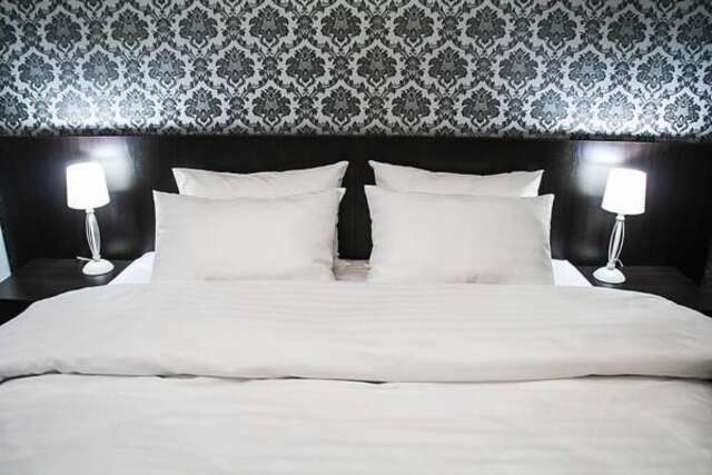 Отели типа «постель и завтрак» Shelter Hotel Киев-7
